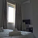 Paradise 3* נאפולי
