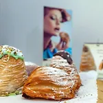 Paradise 3* נאפולי