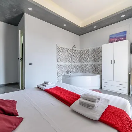 Paradise Guest house 4*