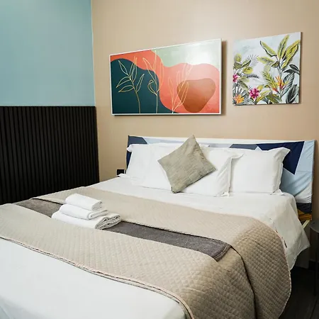 ゲストハウス B＆b パラダイス ナポリ